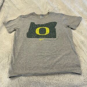 University of Oregon tshirt